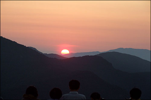 노고단 정상에서 본 일출 